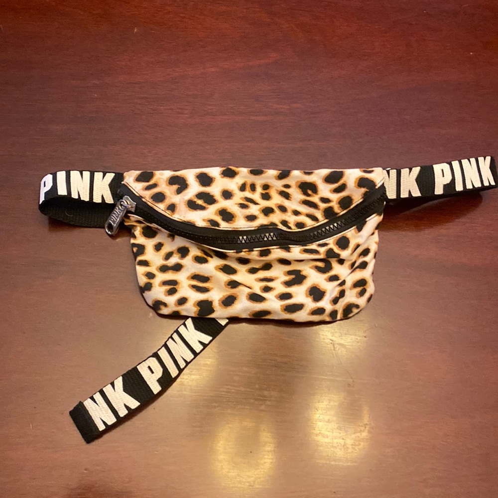 PINK Leopard Beltbag